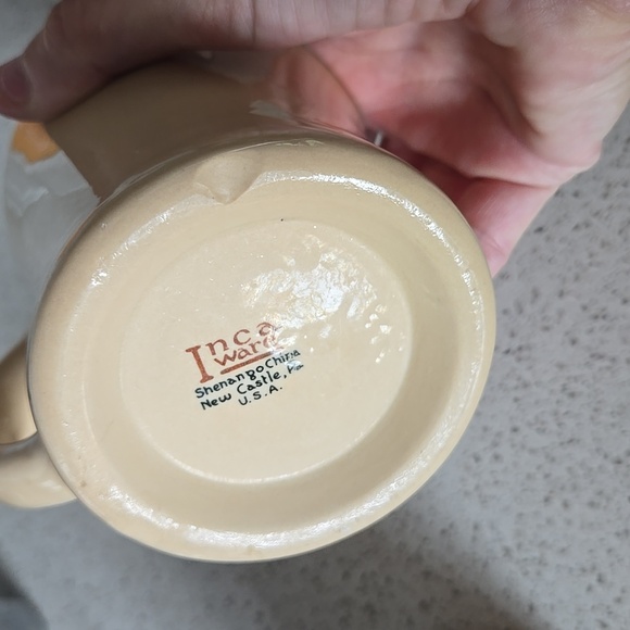 Incaware Cream Ceramic Coffee Mugs Set, Vintage, Modern Contemporary Chic - Picture 2 of 6